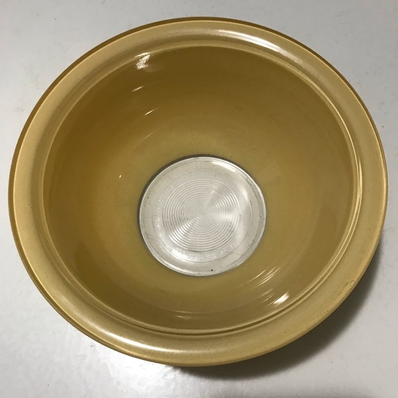 Pyrex Clear Bottom Mixing Bowl - Picture 3 of 5